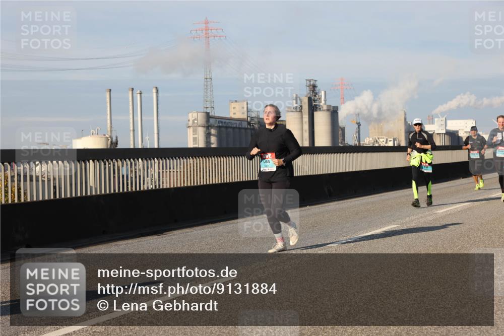 03.10.2025 - Köhlbrandbrückenlauf Lena Gebhardt http://msf.ph/oto/9131884 03.10.2025 09:50:14 Position 2  meine-sportfotos.de