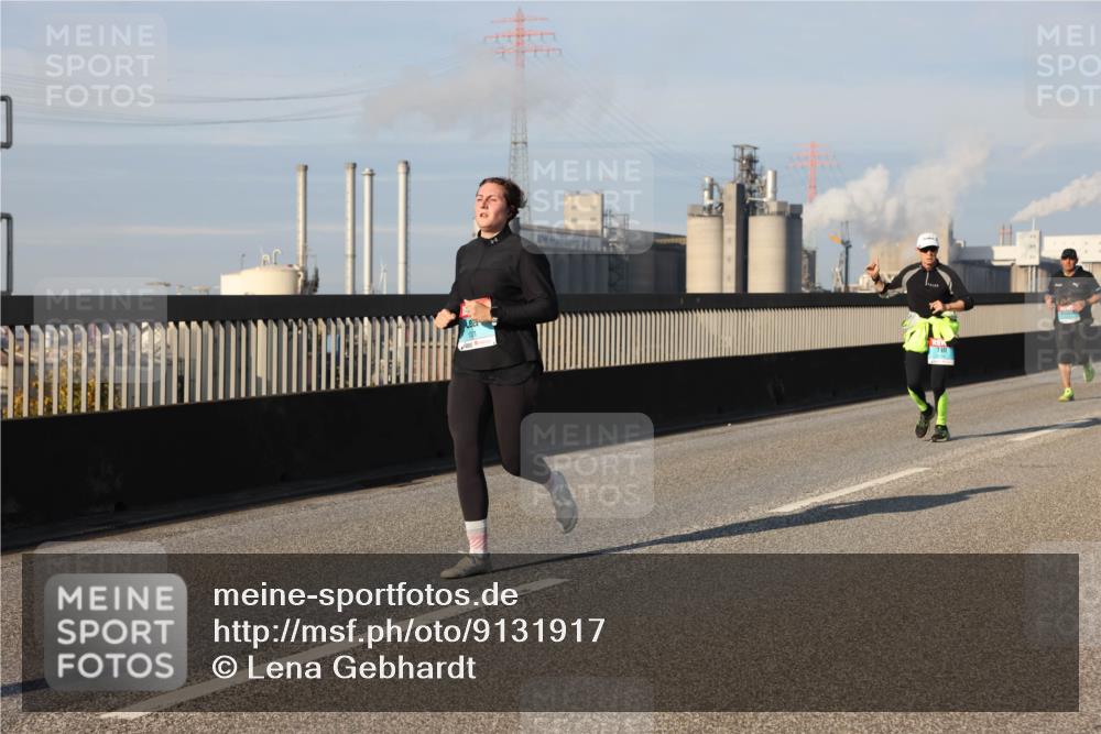 03.10.2025 - Köhlbrandbrückenlauf Lena Gebhardt http://msf.ph/oto/9131917 03.10.2025 09:50:15 Position 2 1301 meine-sportfotos.de