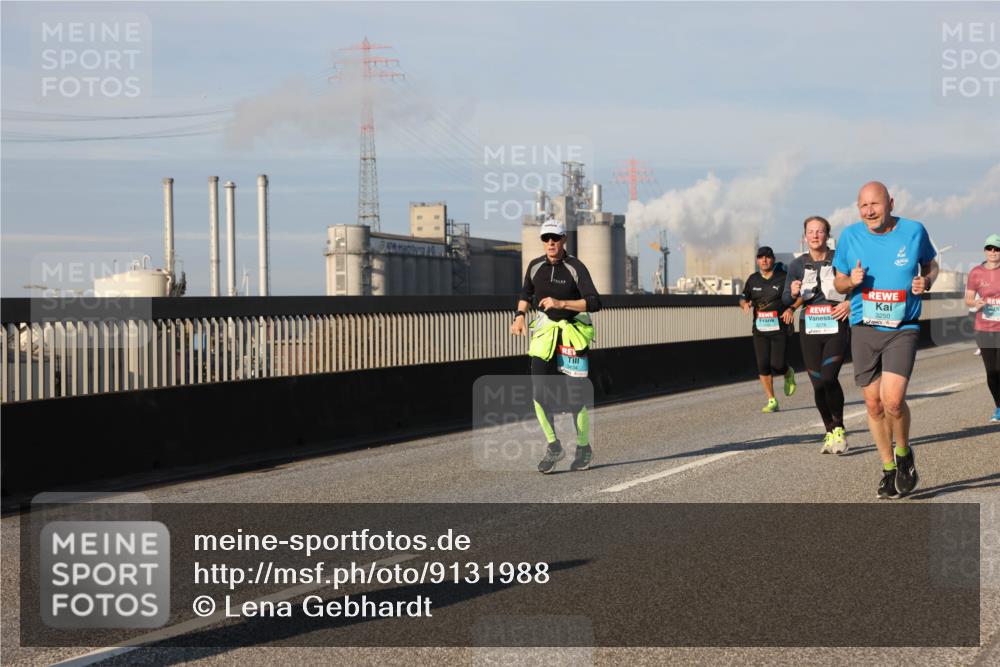 03.10.2025 - Köhlbrandbrückenlauf Lena Gebhardt http://msf.ph/oto/9131988 03.10.2025 09:50:16 Position 2 3434, 3250 meine-sportfotos.de