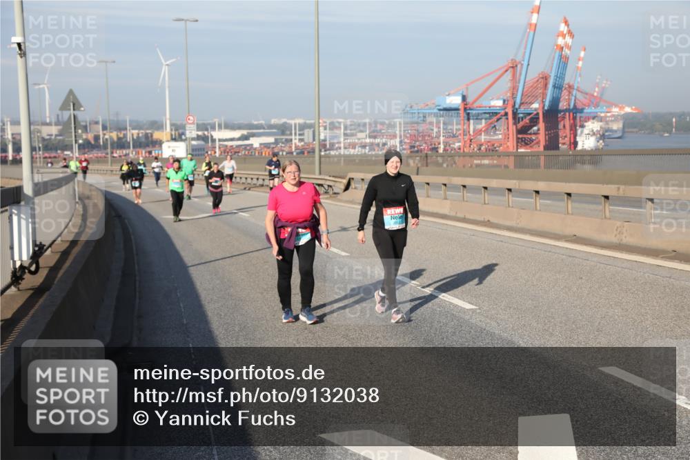 03.10.2025 - Köhlbrandbrückenlauf Yannick Fuchs http://msf.ph/oto/9132038 03.10.2025 09:04:00 Position 2  meine-sportfotos.de