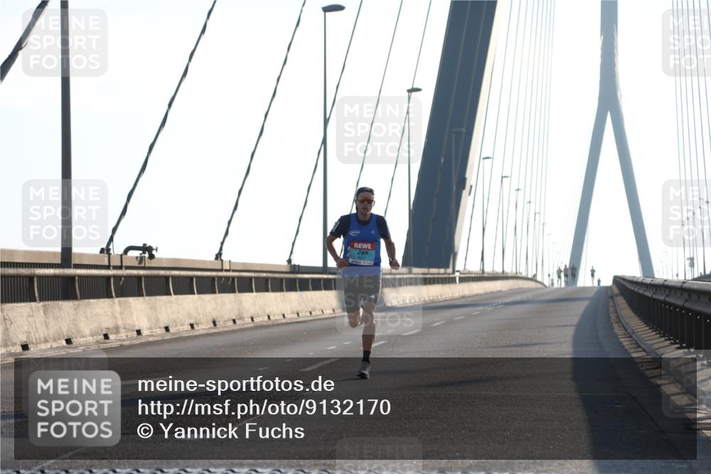 03.10.2025 - Köhlbrandbrückenlauf Yannick Fuchs http://msf.ph/oto/9132170 03.10.2025 08:17:15 Position 1  meine-sportfotos.de