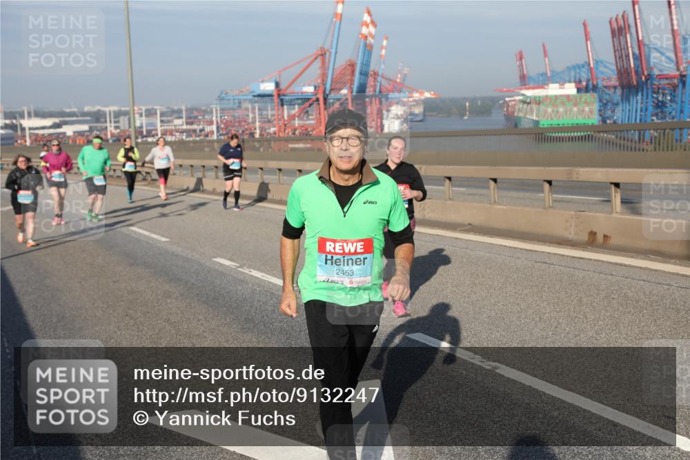 03.10.2025 - Köhlbrandbrückenlauf Yannick Fuchs http://msf.ph/oto/9132247 03.10.2025 09:04:10 Position 2 2453 meine-sportfotos.de
