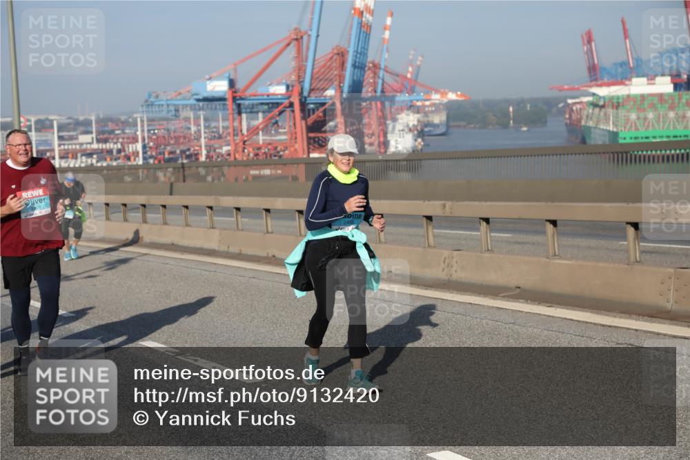 03.10.2025 - Köhlbrandbrückenlauf Yannick Fuchs http://msf.ph/oto/9132420 03.10.2025 09:04:31 Position 2  meine-sportfotos.de