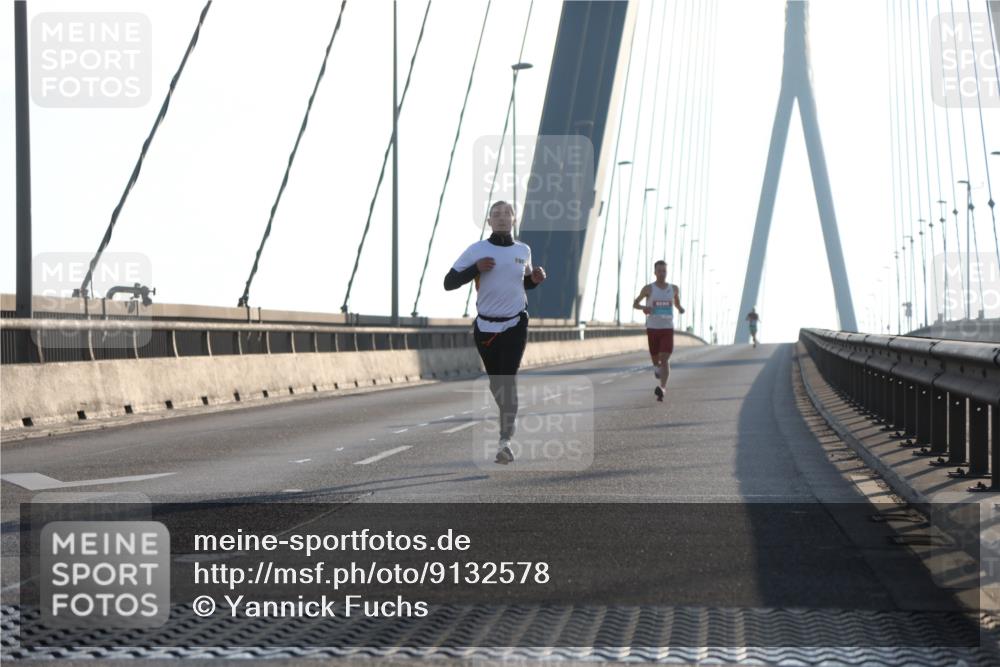 03.10.2025 - Köhlbrandbrückenlauf Yannick Fuchs http://msf.ph/oto/9132578 03.10.2025 08:18:13 Position 1  meine-sportfotos.de