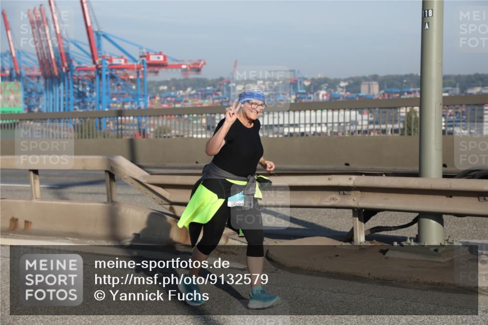 03.10.2025 - Köhlbrandbrückenlauf Yannick Fuchs http://msf.ph/oto/9132579 03.10.2025 09:04:42 Position 2 26, 118 meine-sportfotos.de