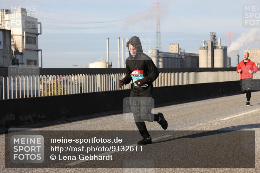 03.10.2025 - Köhlbrandbrückenlauf Lena Gebhardt http://msf.ph/oto/9132611 03.10.2025 09:50:30 Position 2 167 meine-sportfotos.de