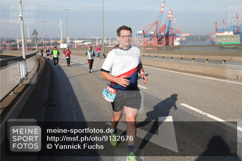 03.10.2025 - Köhlbrandbrückenlauf Yannick Fuchs http://msf.ph/oto/9132676 03.10.2025 09:04:59 Position 2 2485 meine-sportfotos.de