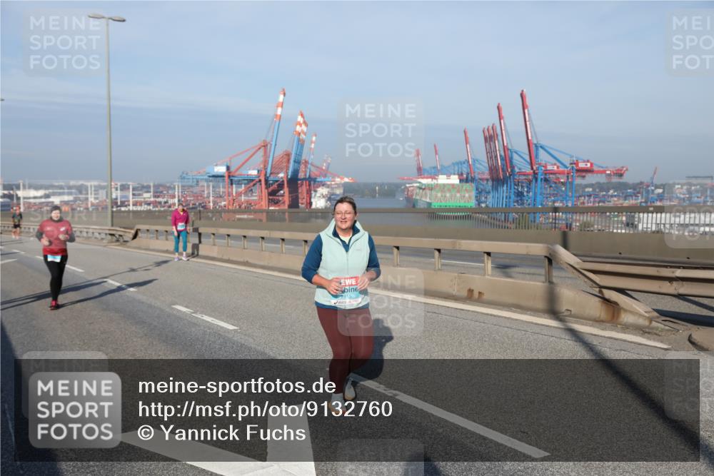 03.10.2025 - Köhlbrandbrückenlauf Yannick Fuchs http://msf.ph/oto/9132760 03.10.2025 09:05:05 Position 2 2515 meine-sportfotos.de