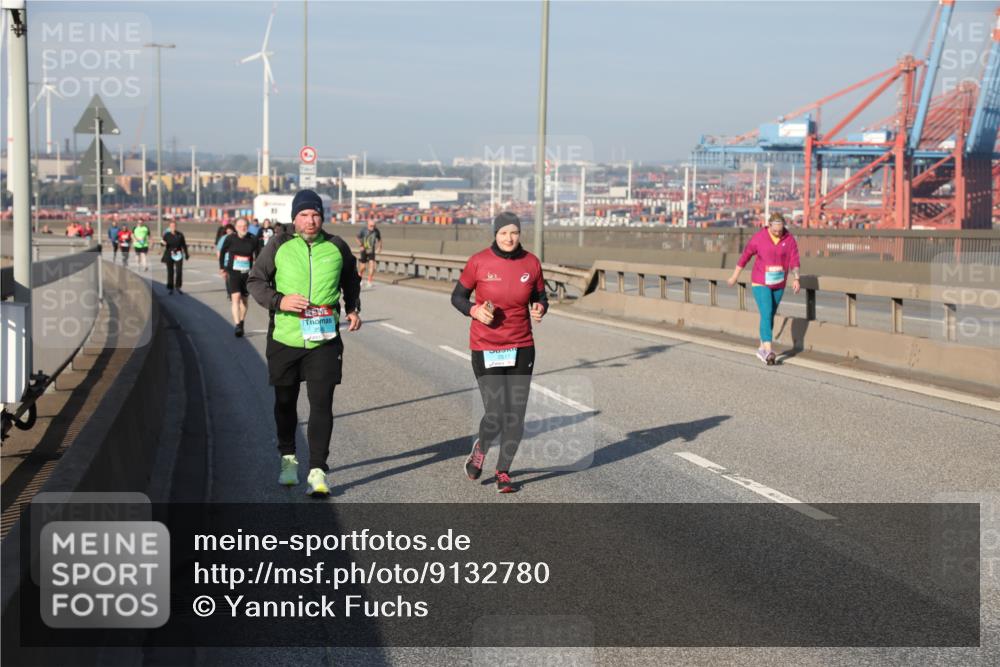 03.10.2025 - Köhlbrandbrückenlauf Yannick Fuchs http://msf.ph/oto/9132780 03.10.2025 09:05:06 Position 2  meine-sportfotos.de