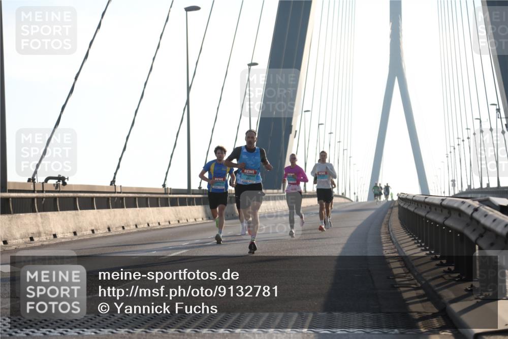 03.10.2025 - Köhlbrandbrückenlauf Yannick Fuchs http://msf.ph/oto/9132781 03.10.2025 08:19:19 Position 1  meine-sportfotos.de