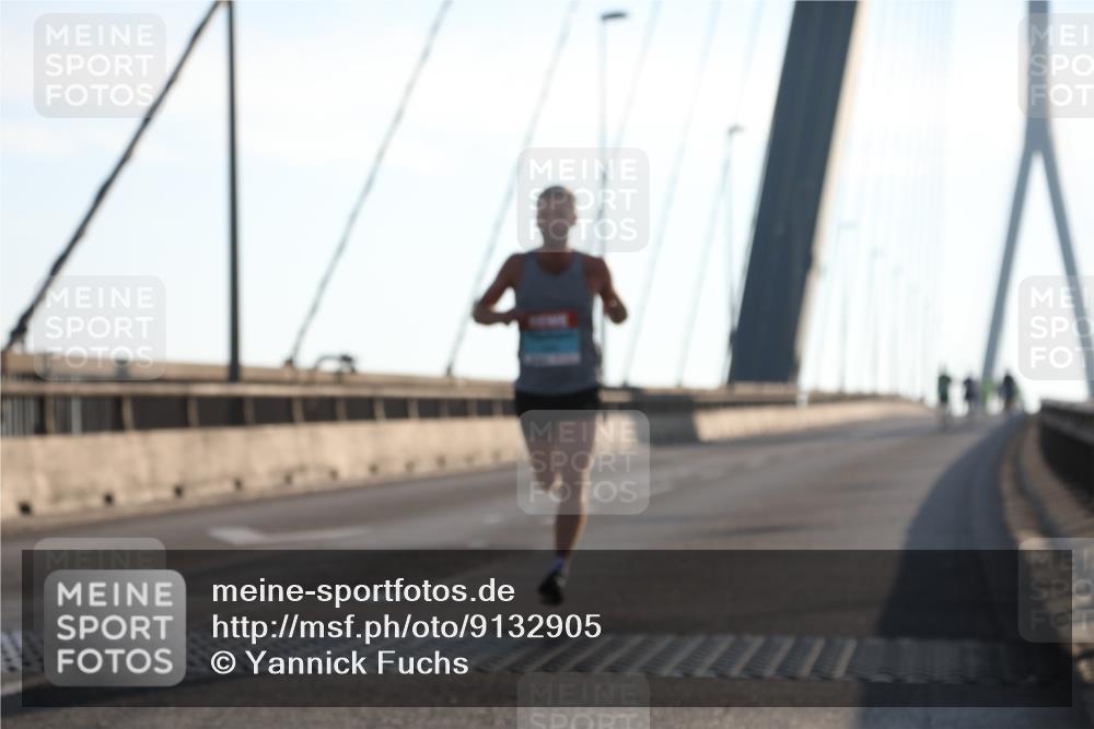 03.10.2025 - Köhlbrandbrückenlauf Yannick Fuchs http://msf.ph/oto/9132905 03.10.2025 08:19:27 Position 1  meine-sportfotos.de