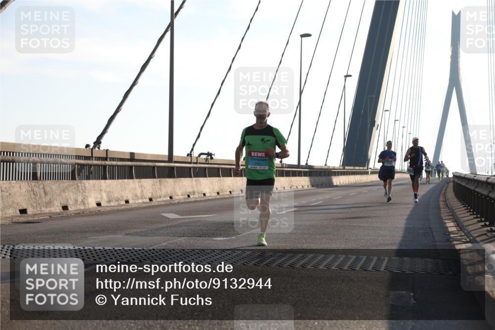 03.10.2025 - Köhlbrandbrückenlauf Yannick Fuchs http://msf.ph/oto/9132944 03.10.2025 08:19:41 Position 1 2702 meine-sportfotos.de