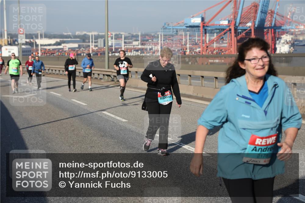 03.10.2025 - Köhlbrandbrückenlauf Yannick Fuchs http://msf.ph/oto/9133005 03.10.2025 09:05:27 Position 2 2226, 2178 meine-sportfotos.de
