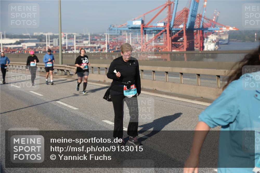03.10.2025 - Köhlbrandbrückenlauf Yannick Fuchs http://msf.ph/oto/9133015 03.10.2025 09:05:28 Position 2 2226 meine-sportfotos.de
