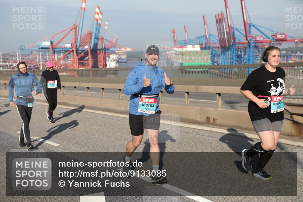03.10.2025 - Köhlbrandbrückenlauf Yannick Fuchs http://msf.ph/oto/9133085 03.10.2025 09:05:36 Position 2 2395, 3370 meine-sportfotos.de