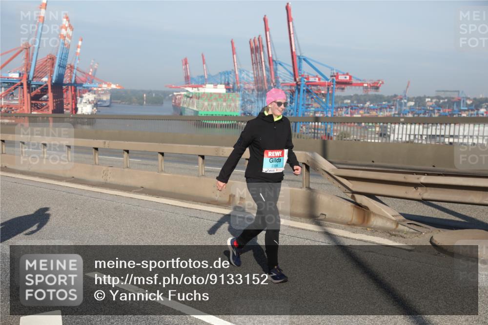 03.10.2025 - Köhlbrandbrückenlauf Yannick Fuchs http://msf.ph/oto/9133152 03.10.2025 09:05:41 Position 2 2394 meine-sportfotos.de