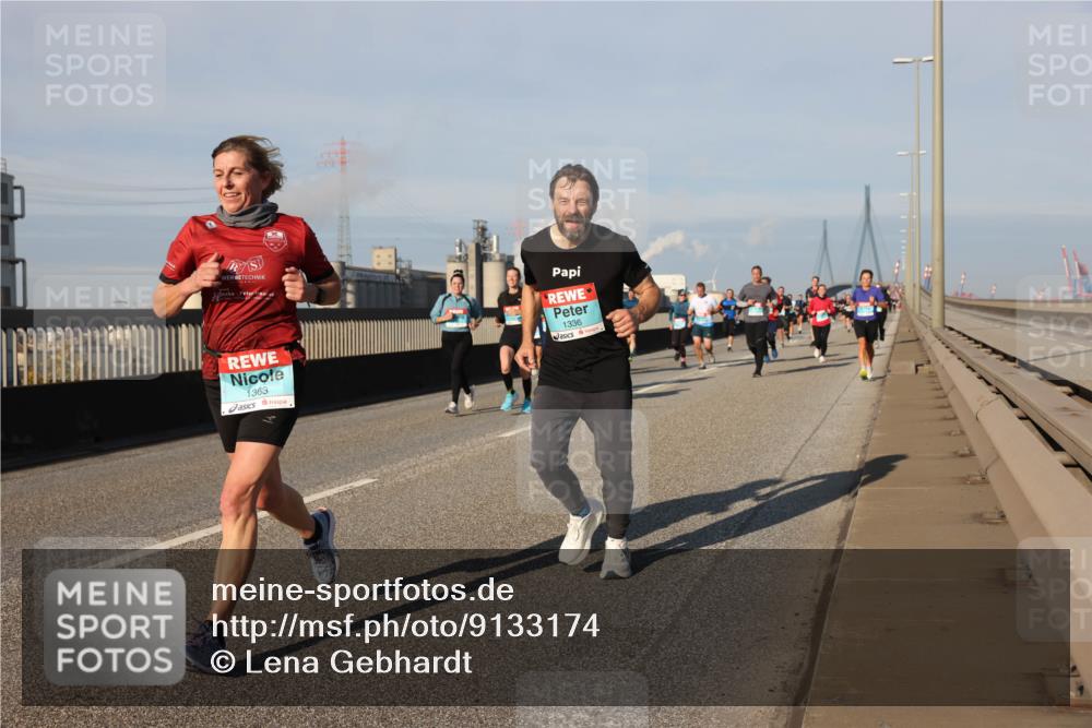 03.10.2025 - Köhlbrandbrückenlauf Lena Gebhardt http://msf.ph/oto/9133174 03.10.2025 09:51:04 Position 2 1363, 1336 meine-sportfotos.de