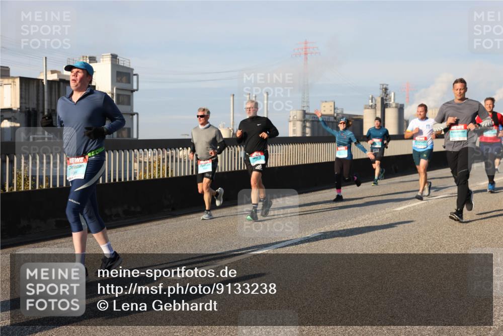 03.10.2025 - Köhlbrandbrückenlauf Lena Gebhardt http://msf.ph/oto/9133238 03.10.2025 09:51:07 Position 2 1364, 1172 meine-sportfotos.de