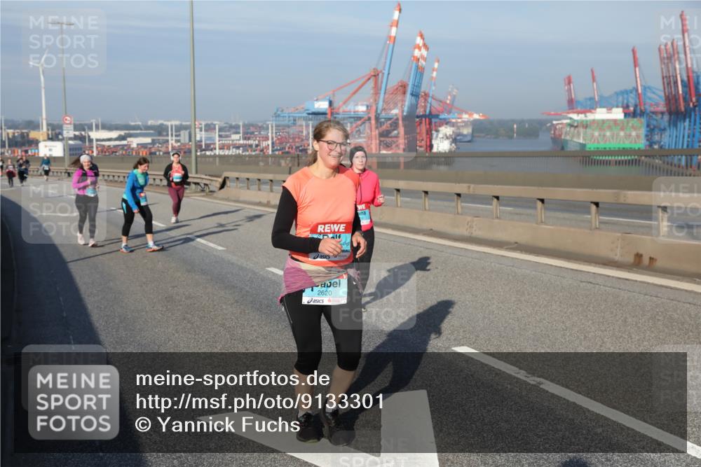 03.10.2025 - Köhlbrandbrückenlauf Yannick Fuchs http://msf.ph/oto/9133301 03.10.2025 09:05:50 Position 2 2620 meine-sportfotos.de