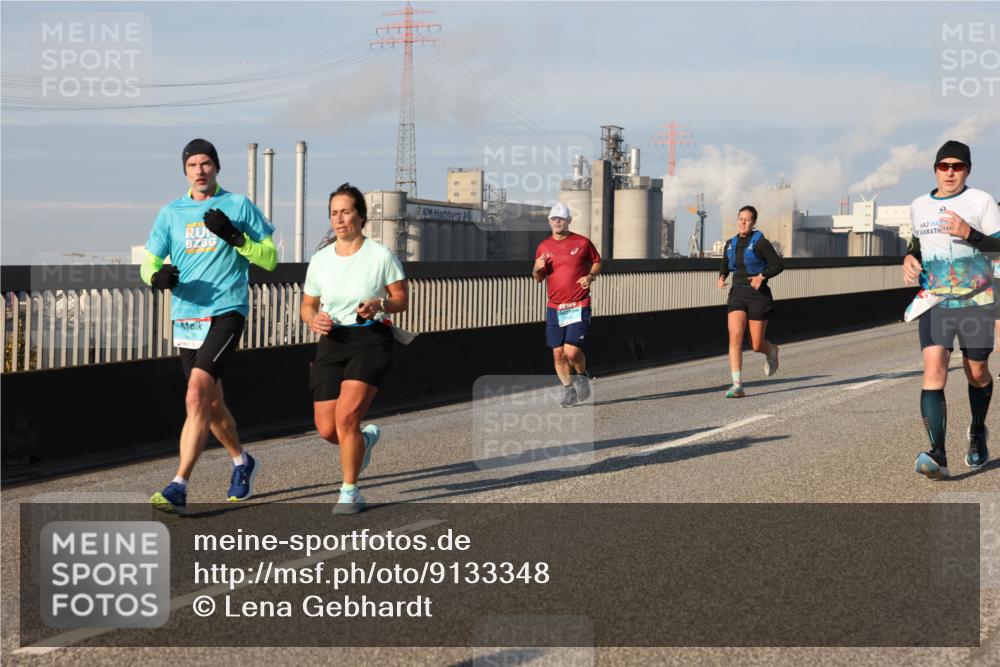 03.10.2025 - Köhlbrandbrückenlauf Lena Gebhardt http://msf.ph/oto/9133348 03.10.2025 09:51:15 Position 2  meine-sportfotos.de