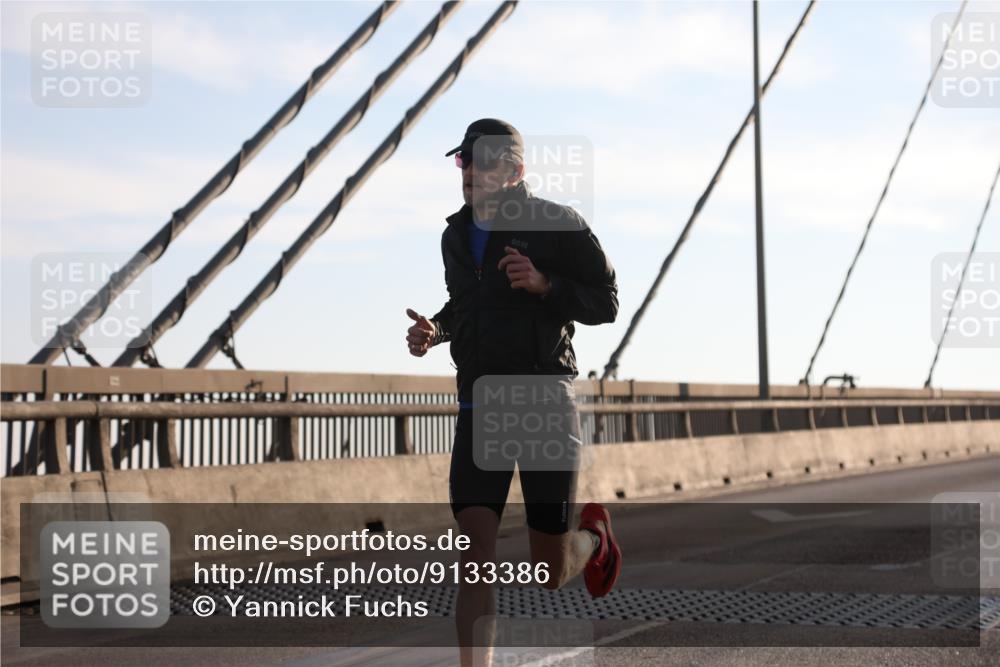 03.10.2025 - Köhlbrandbrückenlauf Yannick Fuchs http://msf.ph/oto/9133386 03.10.2025 08:20:14 Position 1  meine-sportfotos.de