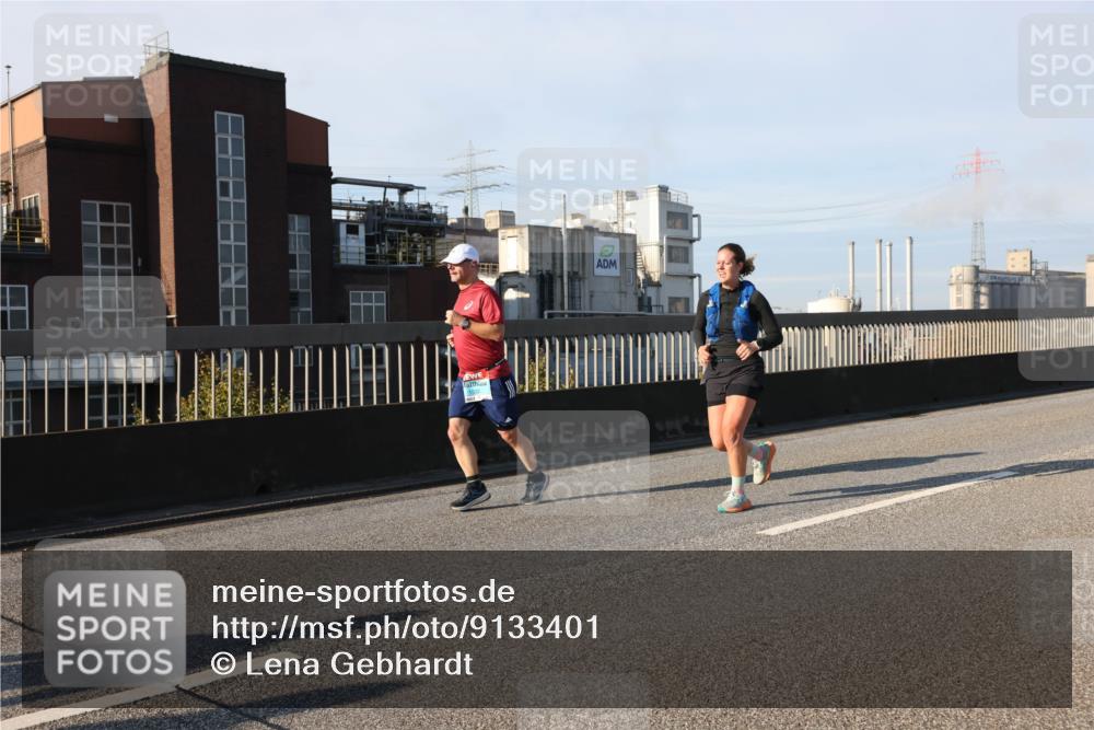 03.10.2025 - Köhlbrandbrückenlauf Lena Gebhardt http://msf.ph/oto/9133401 03.10.2025 09:51:18 Position 2 1533 meine-sportfotos.de