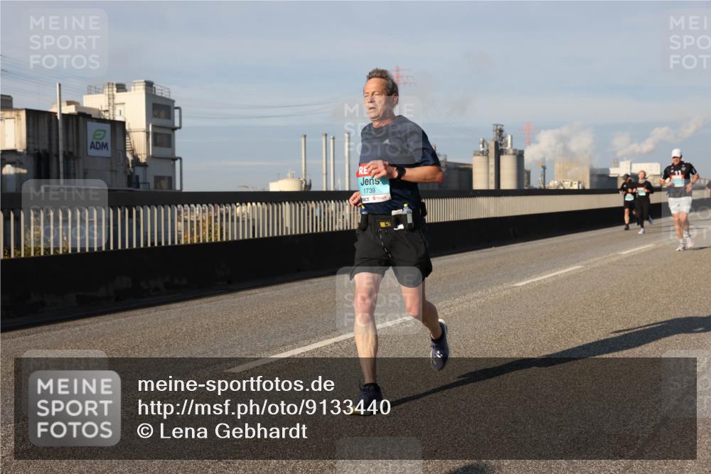 03.10.2025 - Köhlbrandbrückenlauf Lena Gebhardt http://msf.ph/oto/9133440 03.10.2025 09:51:21 Position 2 1739 meine-sportfotos.de