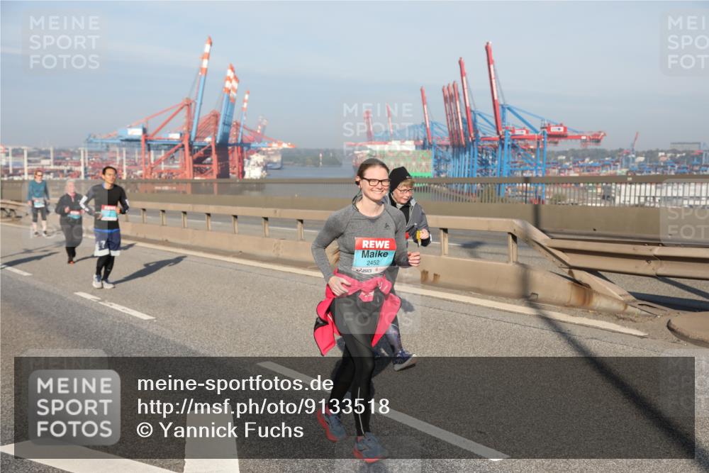 03.10.2025 - Köhlbrandbrückenlauf Yannick Fuchs http://msf.ph/oto/9133518 03.10.2025 09:06:18 Position 2 2452 meine-sportfotos.de