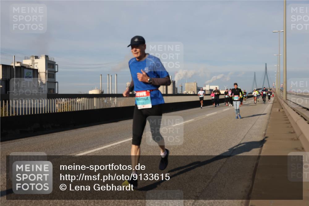 03.10.2025 - Köhlbrandbrückenlauf Lena Gebhardt http://msf.ph/oto/9133615 03.10.2025 09:51:33 Position 2  meine-sportfotos.de