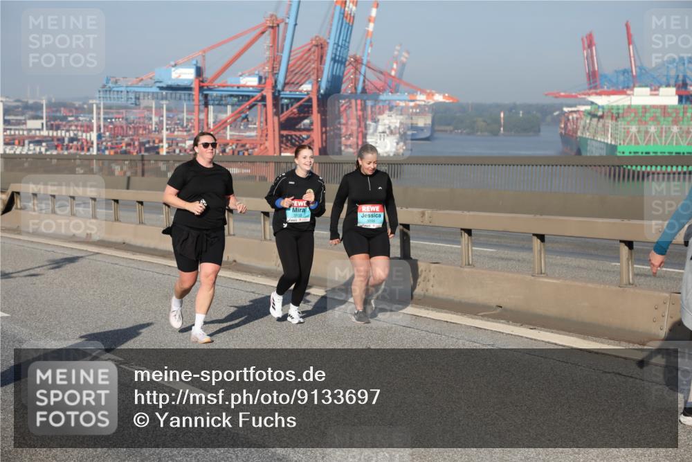 03.10.2025 - Köhlbrandbrückenlauf Yannick Fuchs http://msf.ph/oto/9133697 03.10.2025 09:06:31 Position 2 3103 meine-sportfotos.de
