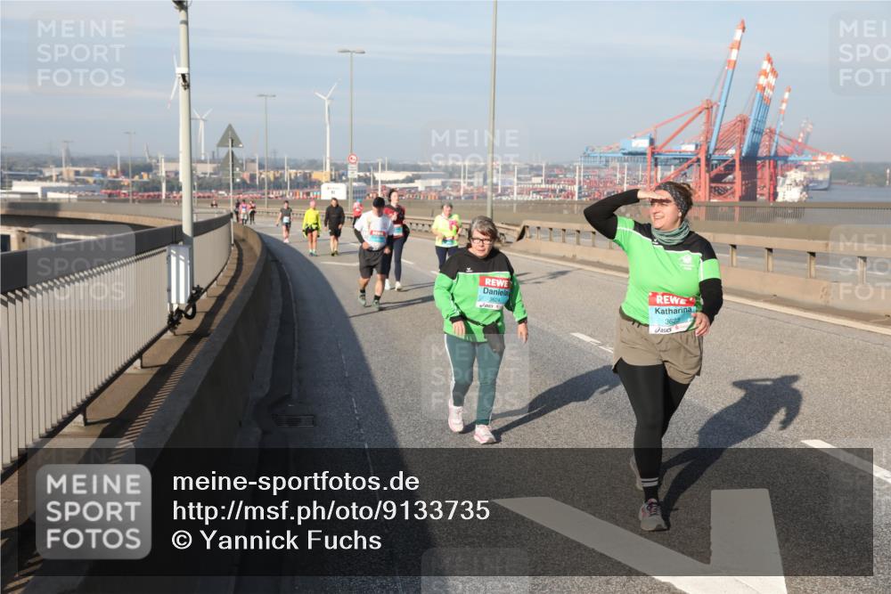 03.10.2025 - Köhlbrandbrückenlauf Yannick Fuchs http://msf.ph/oto/9133735 03.10.2025 09:06:34 Position 2 3624, 3623 meine-sportfotos.de