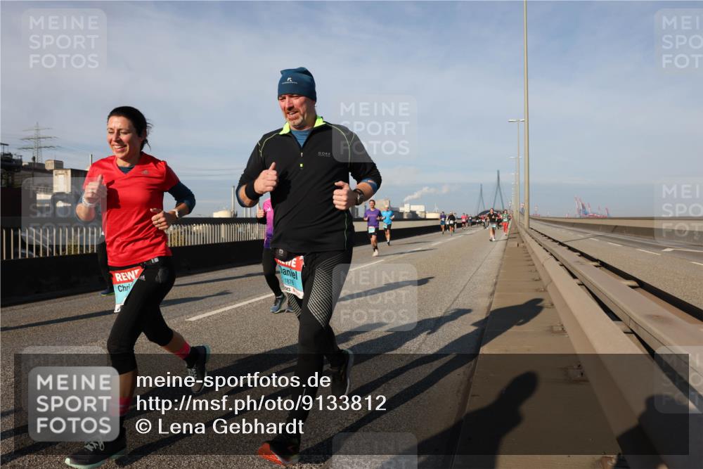 03.10.2025 - Köhlbrandbrückenlauf Lena Gebhardt http://msf.ph/oto/9133812 03.10.2025 09:51:48 Position 2 1876 meine-sportfotos.de
