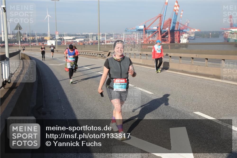 03.10.2025 - Köhlbrandbrückenlauf Yannick Fuchs http://msf.ph/oto/9133817 03.10.2025 09:06:58 Position 2 3649 meine-sportfotos.de