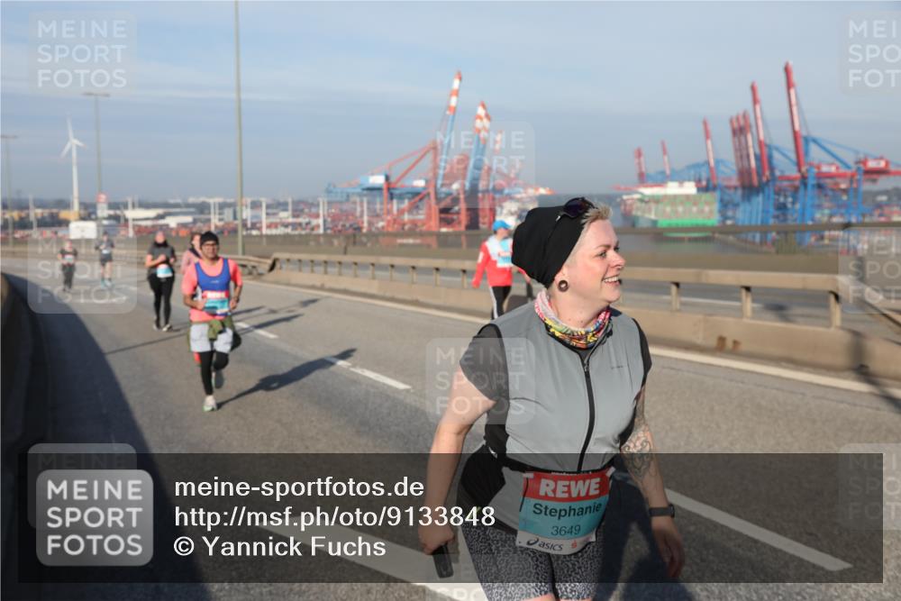 03.10.2025 - Köhlbrandbrückenlauf Yannick Fuchs http://msf.ph/oto/9133848 03.10.2025 09:07:00 Position 2 3649 meine-sportfotos.de