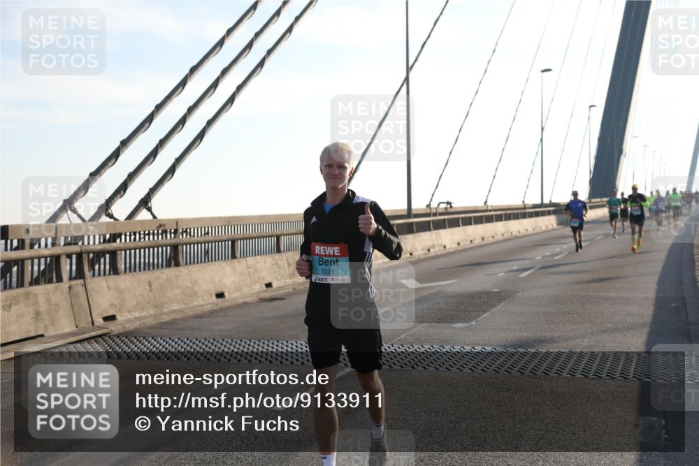 03.10.2025 - Köhlbrandbrückenlauf Yannick Fuchs http://msf.ph/oto/9133911 03.10.2025 08:20:59 Position 1 1029 meine-sportfotos.de