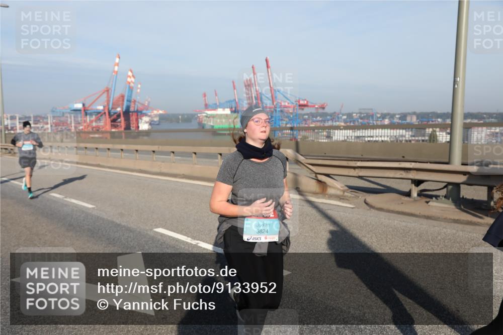 03.10.2025 - Köhlbrandbrückenlauf Yannick Fuchs http://msf.ph/oto/9133952 03.10.2025 09:07:07 Position 2 3824 meine-sportfotos.de