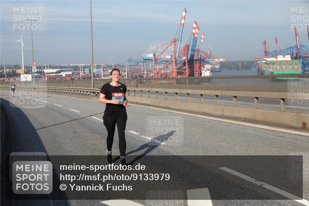 03.10.2025 - Köhlbrandbrückenlauf Yannick Fuchs http://msf.ph/oto/9133979 03.10.2025 09:07:09 Position 2  meine-sportfotos.de