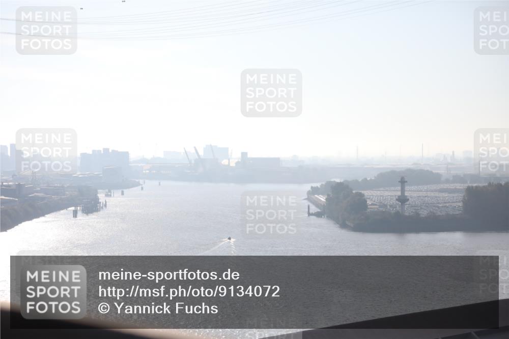 03.10.2025 - Köhlbrandbrückenlauf Yannick Fuchs http://msf.ph/oto/9134072 03.10.2025 09:07:40 Position 2  meine-sportfotos.de