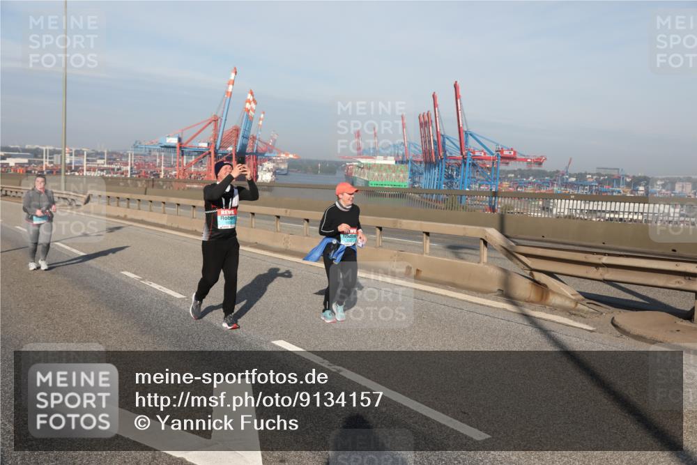 03.10.2025 - Köhlbrandbrückenlauf Yannick Fuchs http://msf.ph/oto/9134157 03.10.2025 09:08:24 Position 2  meine-sportfotos.de