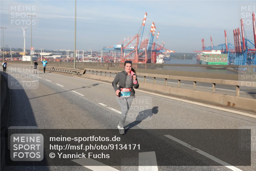 03.10.2025 - Köhlbrandbrückenlauf Yannick Fuchs http://msf.ph/oto/9134171 03.10.2025 09:08:26 Position 2  meine-sportfotos.de