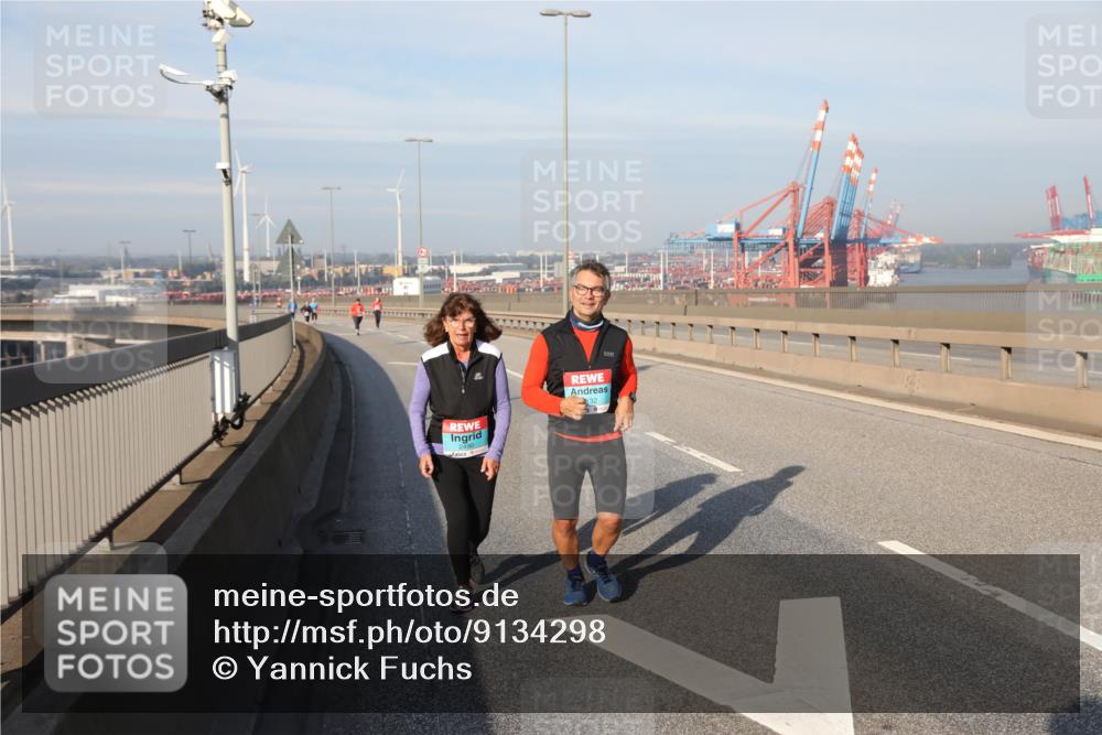 03.10.2025 - Köhlbrandbrückenlauf Yannick Fuchs http://msf.ph/oto/9134298 03.10.2025 09:08:56 Position 2 2490 meine-sportfotos.de