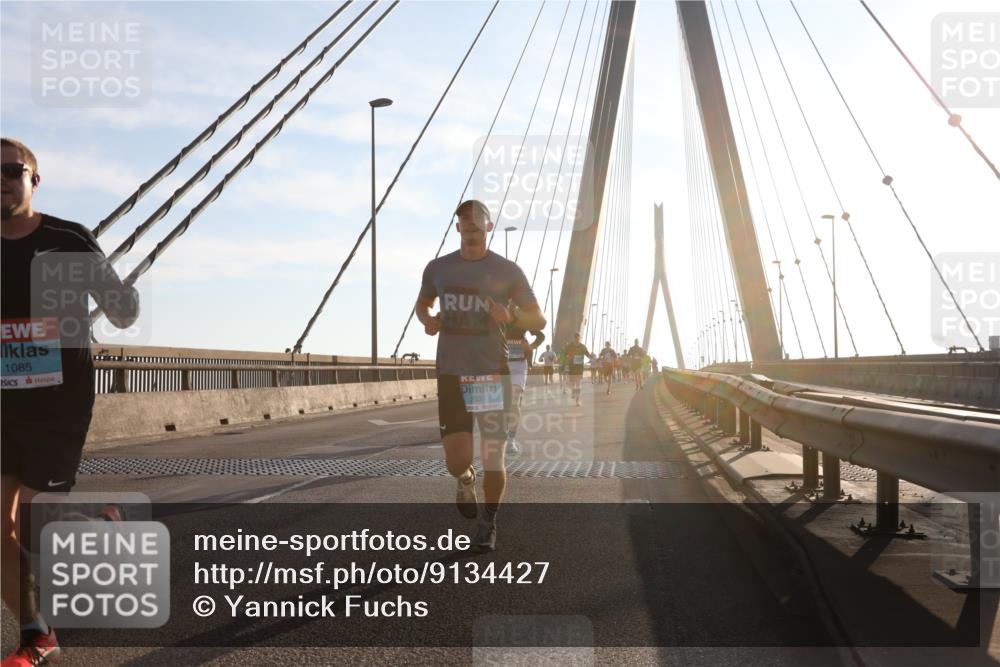 03.10.2025 - Köhlbrandbrückenlauf Yannick Fuchs http://msf.ph/oto/9134427 03.10.2025 08:21:32 Position 1 1085, 2831 meine-sportfotos.de