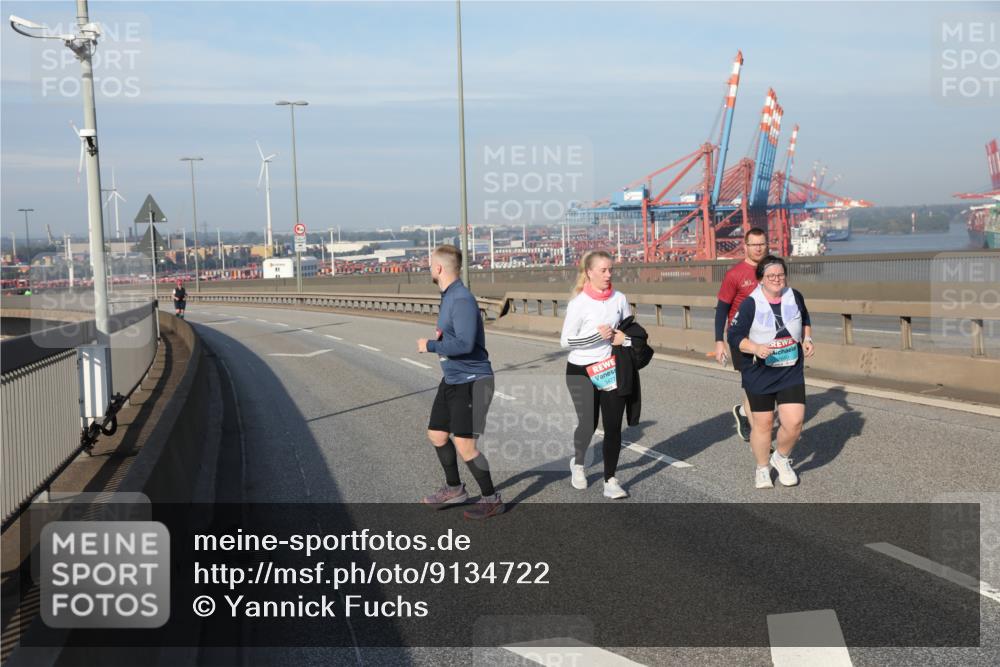 03.10.2025 - Köhlbrandbrückenlauf Yannick Fuchs http://msf.ph/oto/9134722 03.10.2025 09:10:28 Position 2  meine-sportfotos.de