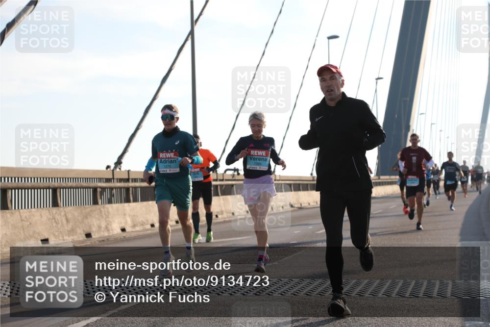 03.10.2025 - Köhlbrandbrückenlauf Yannick Fuchs http://msf.ph/oto/9134723 03.10.2025 08:21:53 Position 1 1086, 1275 meine-sportfotos.de