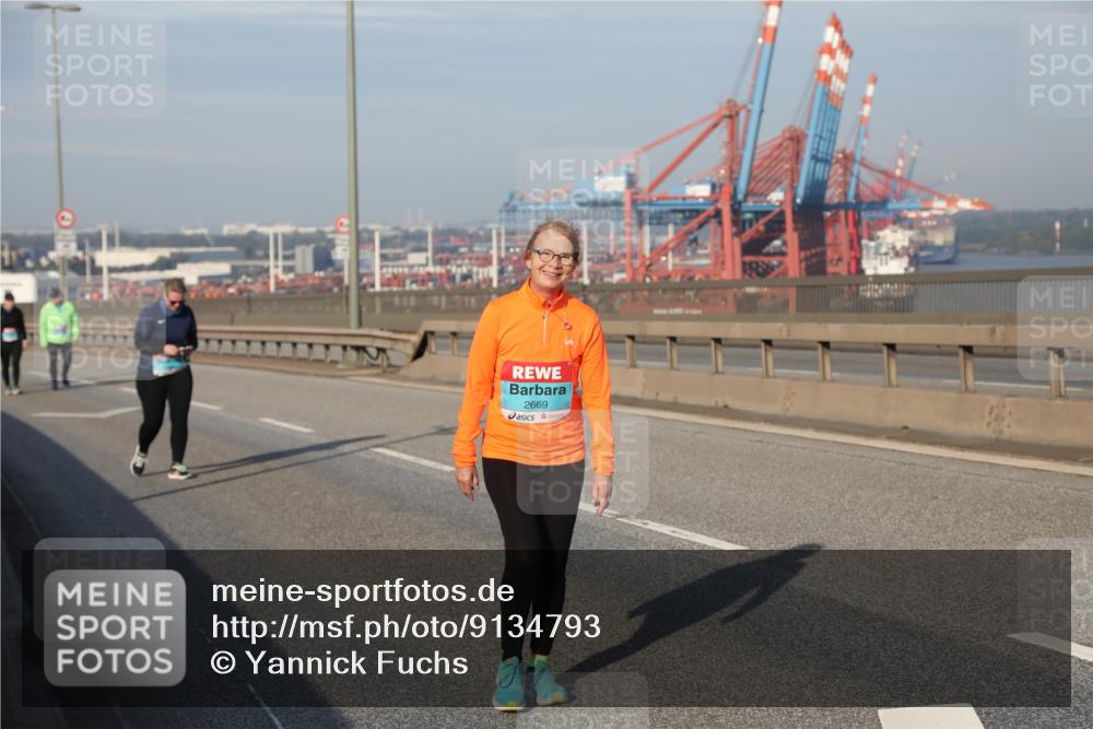 03.10.2025 - Köhlbrandbrückenlauf Yannick Fuchs http://msf.ph/oto/9134793 03.10.2025 09:11:48 Position 2 2669 meine-sportfotos.de