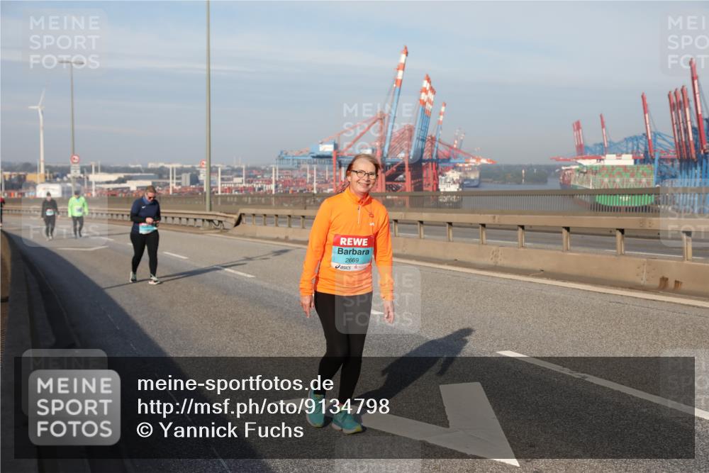 03.10.2025 - Köhlbrandbrückenlauf Yannick Fuchs http://msf.ph/oto/9134798 03.10.2025 09:11:49 Position 2 2669 meine-sportfotos.de