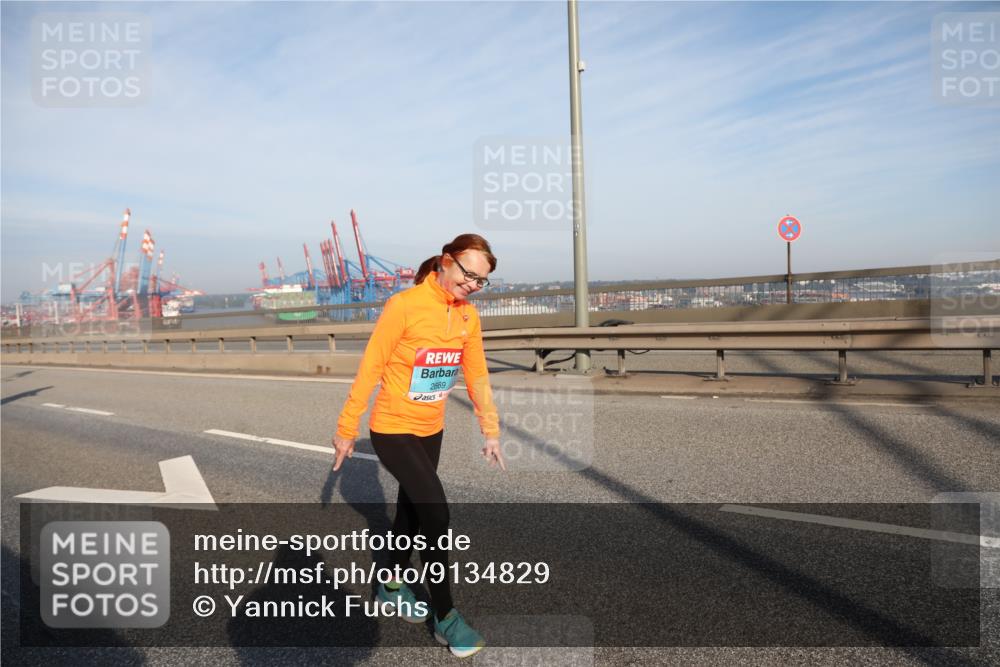 03.10.2025 - Köhlbrandbrückenlauf Yannick Fuchs http://msf.ph/oto/9134829 03.10.2025 09:11:51 Position 2 2669 meine-sportfotos.de