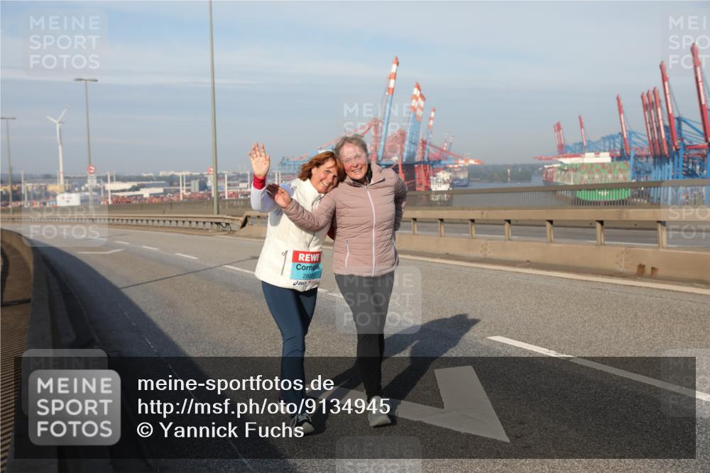 03.10.2025 - Köhlbrandbrückenlauf Yannick Fuchs http://msf.ph/oto/9134945 03.10.2025 09:12:26 Position 2 2908 meine-sportfotos.de