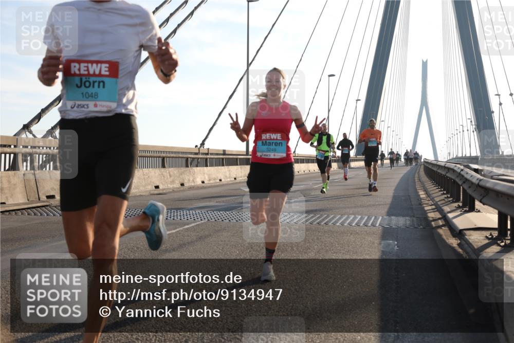 03.10.2025 - Köhlbrandbrückenlauf Yannick Fuchs http://msf.ph/oto/9134947 03.10.2025 08:22:10 Position 1 1048, 3249 meine-sportfotos.de