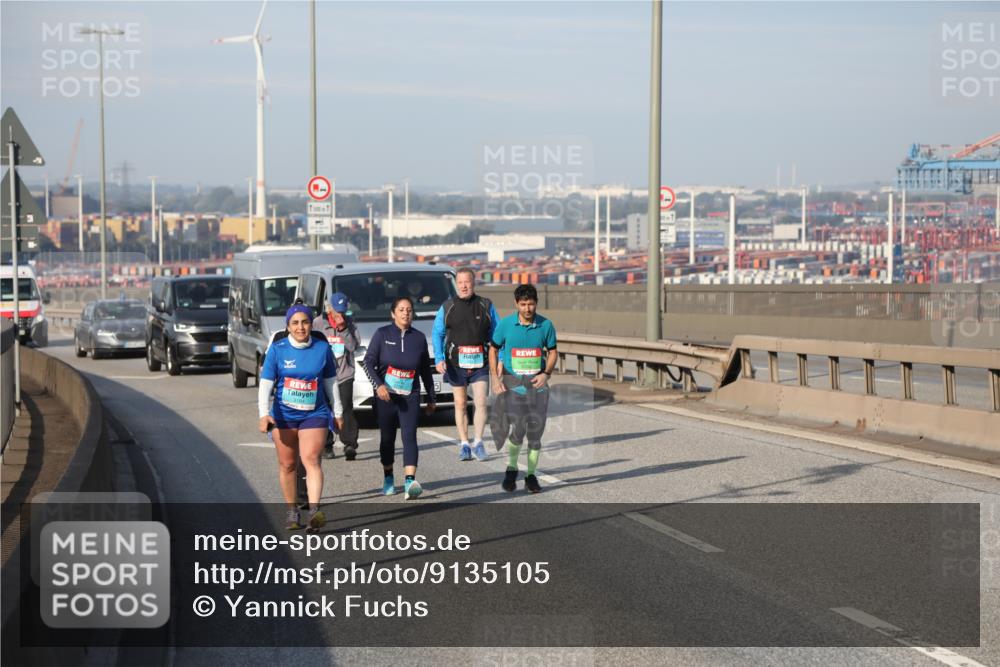 03.10.2025 - Köhlbrandbrückenlauf Yannick Fuchs http://msf.ph/oto/9135105 03.10.2025 09:13:56 Position 2 3184 meine-sportfotos.de
